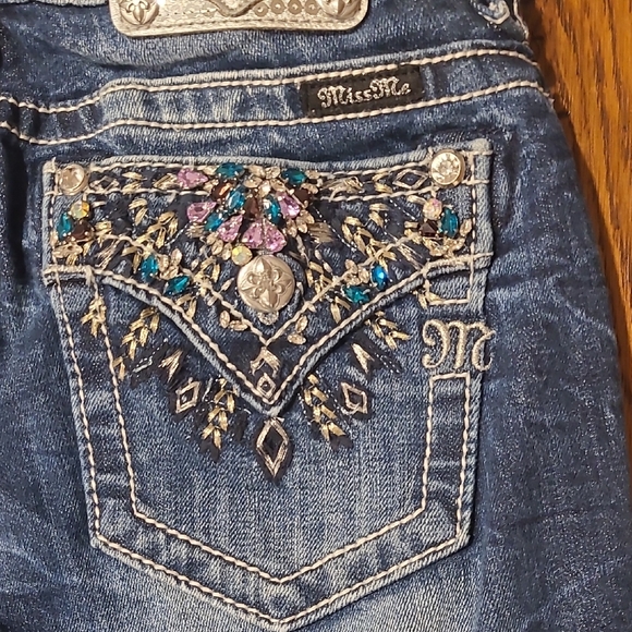 Miss Me Dark Blue Skinny Jeans with Embellished Pocket - Picture 4 of 8